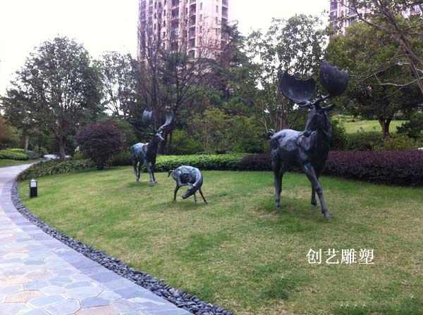 铸铜动物雕塑高2米